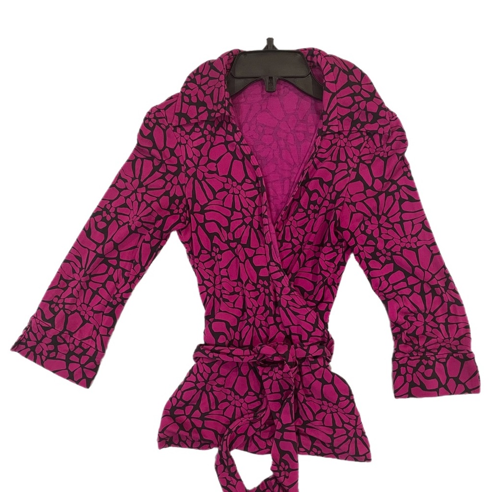Diane van Furstenburg Magenta Abstract Print Wrap Blouse size 2